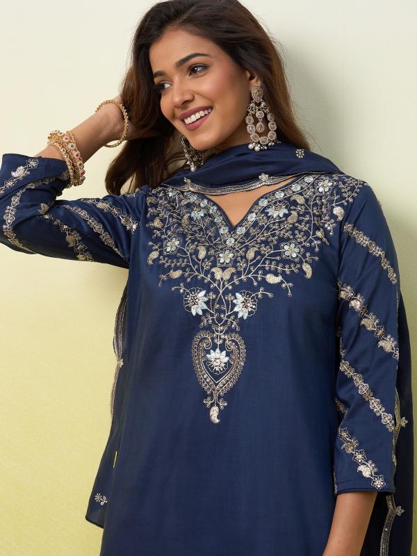 VP 9891 T Women’s Mal chanderi Straight Kurta Pent Dupatta Sets  | 3pcs Ethnic Set
